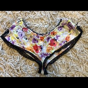 Lingerie sleepwear. S/M